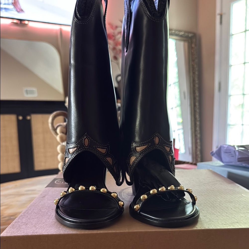 Ash Black Heeled Boots with Glossy Finish